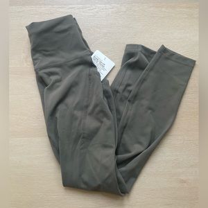 Lululemon Wunder Train HR 25” Leggings with Pockets - Size 4 NWT